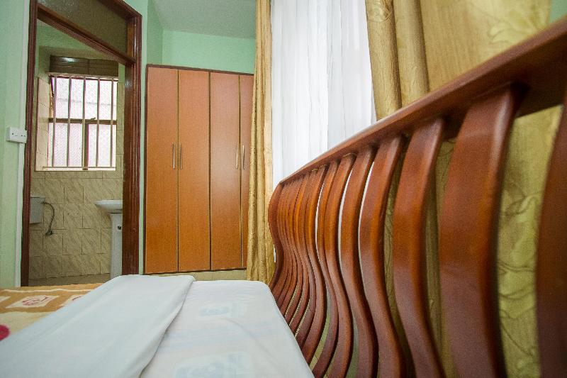 Serene Hotel Kampala Kültér fotó