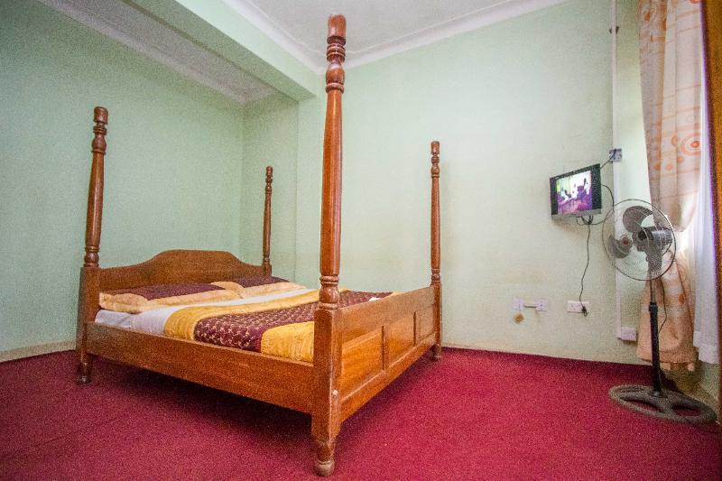 Serene Hotel Kampala Kültér fotó